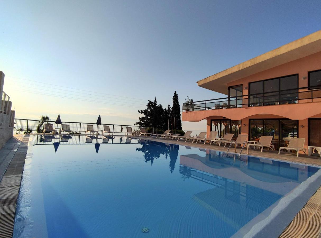 Siora Leni Hotel Benitses  Exterior photo